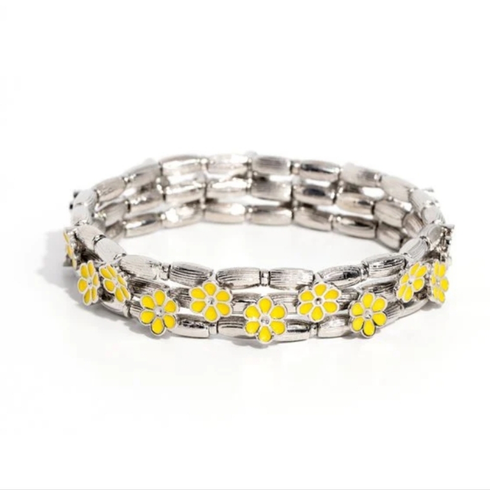 Scattered Springtime -Yellow Bracelet